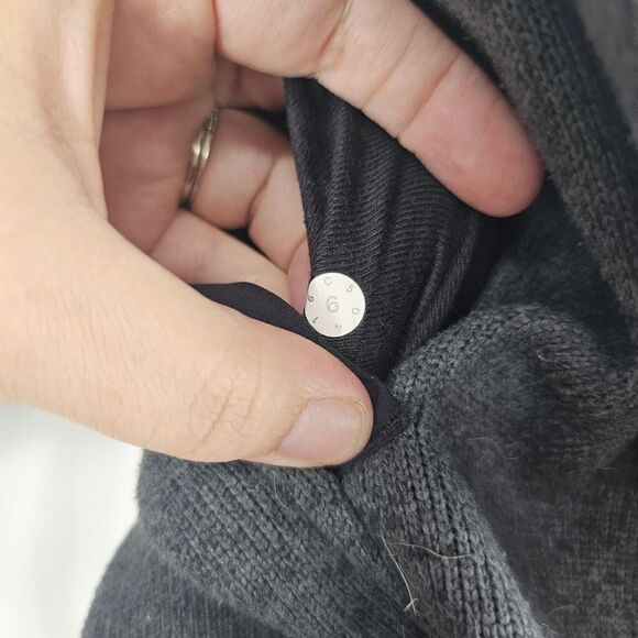 Lululemon Black Gray Heathered Its Fleecing Cold Zip Up Jacket Size 6 - Picture 9 of 9